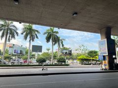 -胡志明新山一国际机场