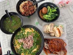 -晶牌烤鸭(延吉东路557弄小区店)