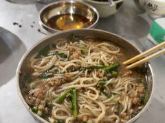 -正宗杨记普洱酸醋米线(总店)