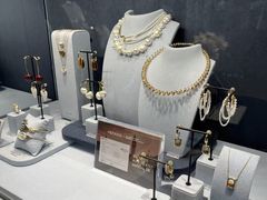 -HEFANG Jewelry何方珠宝(IFS店)