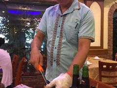 -维吾尔餐厅(宜山路店)