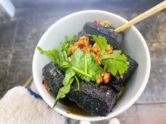 -黑色经典臭豆腐·湖南特产(太平街口店)