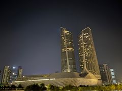 -南京眼步行桥