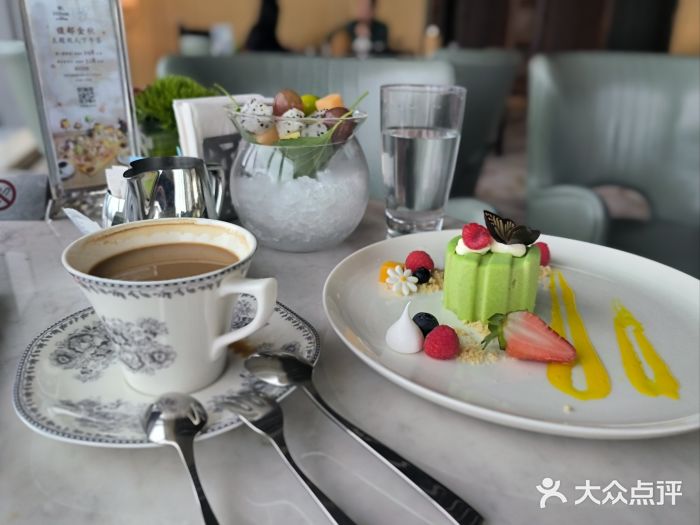 三迪希尔顿酒店·星空酒廊图片
