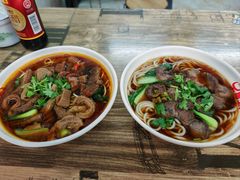 -湖南牛肉特色粉面(华屏路店)