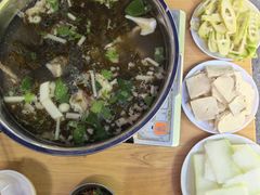 -黑竹沟新场牛肉火锅