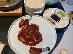 精品烤鸭-悦江(梅奔中心店)