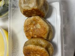 -清真吴记门钉肉饼·喜多利