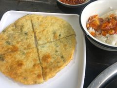-乐山食古香跷脚牛肉
