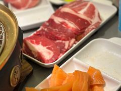 -山焱·炭火自助烤肉(周浦万达店)