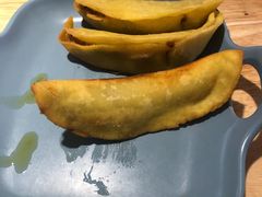 -老新隆牛肉锅贴(新街口店)