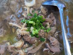 -谢老五跷脚牛肉·非遗传承店