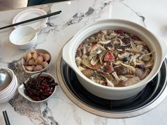 -原林野山菌火锅·炒菌(关上野生菌一条街店)