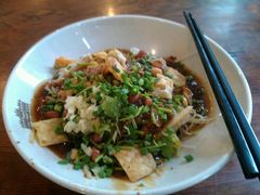 -海口骑楼小吃街