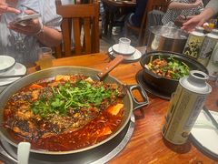 -重庆鸡公煲·青锅花椒鱼(牡丹江路店)