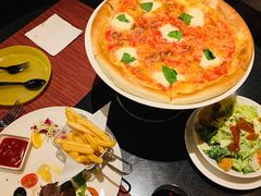-WOLFGANG PUCK KITCHEN & BAR(迪士尼小镇店)