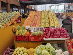 -三亚新鸿港水果一级批发市场