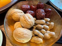 -纳鲁孜·新疆特色餐厅(上海悦荟广场店)