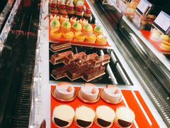 -Salon de The de Joel Robuchon(外滩18号店)