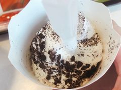 -麦当劳(展览路店)