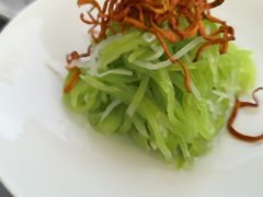 -吴越荣记苏州菜·松鼠桂鱼100%活鱼现做(月光码头店)