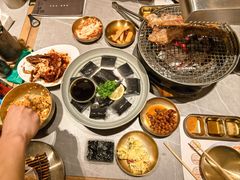 -草家酱蟹炭火烤肉店(珲春南路一店)
