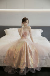 -莫小姐婚纱