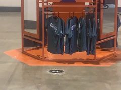 -上海跨国采购会展中心