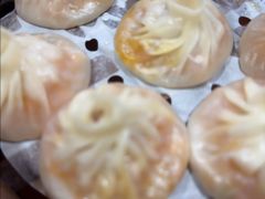 -莱莱小笼·乔艾