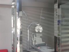 20130915_191908-提一眼镜·蔡司·依视路(小寨店)