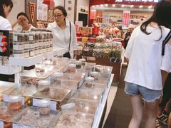面包甜点陈列柜-上海市长春食品商店(淮海中路店)