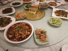 -锦粤宫·融合粤菜(上海金沙江店)
