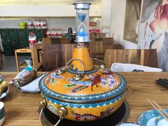 -毛辣果·贵州红酸汤牛肉火锅(西单店)