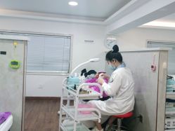 -蕾特恩祛痘•皮肤管理