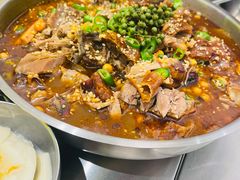 -蓉三少冒烤鸭·四川小吃集(北京首店)