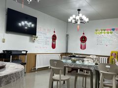 -天天向上素食餐厅(五台山店)