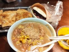 -老兰家传统烧烤炒菜泡馍(小南门店)