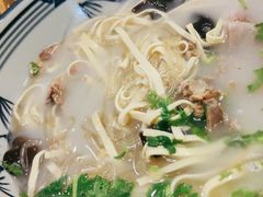 熬足八小时牛肉汤-牛三哥洛阳牛肉汤(生态城店)
