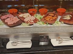 -上海西藏大厦万怡酒店Momo Cafe(徐汇店)