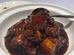百叶结红烧肉-屋里厢上海菜馆