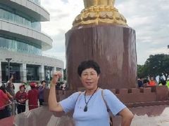 -香港回归祖国纪念碑