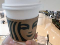 -星巴克臻选(莘庄仲盛店)