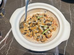 -海派悦庭·海胆烧麦·新融合菜(凯德广场店)