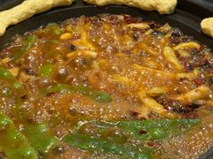 -哈尔滨烧烤·山河村铁锅炖(交大店)