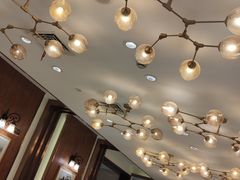 大堂-老人和饭店(淮海中路店)