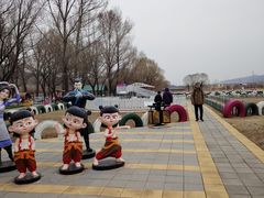 -大连铭湖国际观光牧场