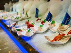 -锤头鲨毛肚海鲜烤肉自助餐厅(国购广场店)