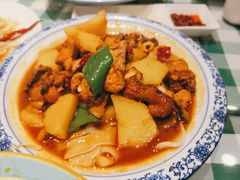 新疆大盘鸡-新疆巴州金丝特餐厅(大钟寺店)