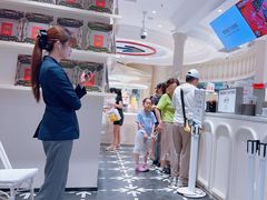 -HOT CRUSH趁热集合·现烤面包(环球港店)