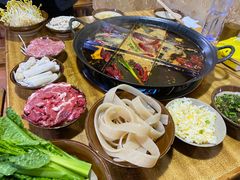 -正南齊北重庆老火锅(光华村直营店)